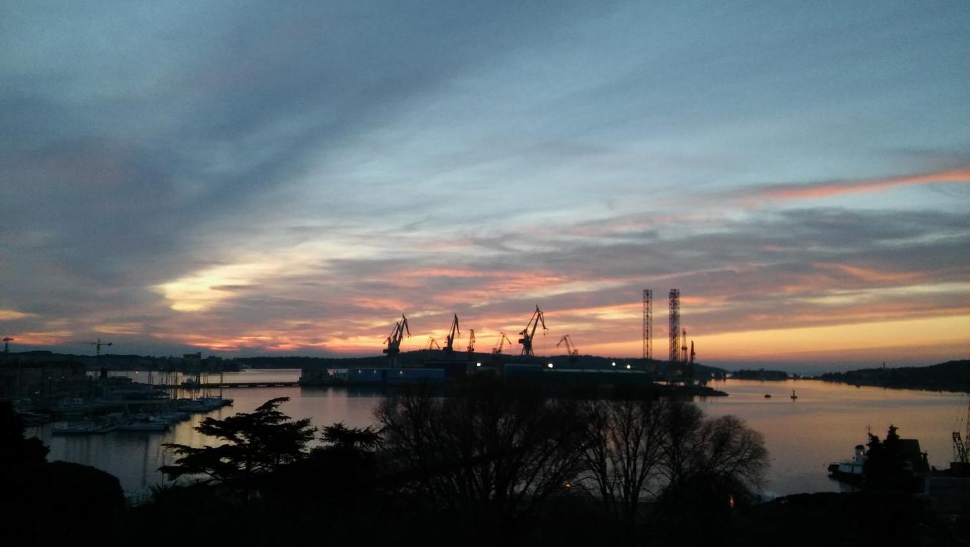 Appartement App Letta Sunset Pula Extérieur photo